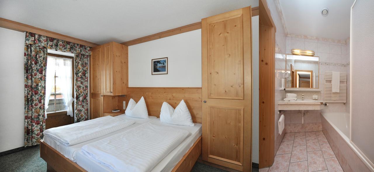 Kaiserhotel Neuwirt Oberndorf in Tirol Esterno foto